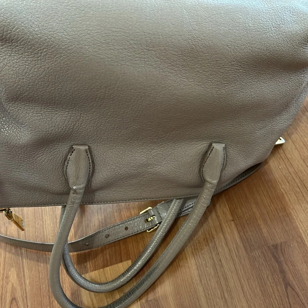 Beautiful Miu Miu used in good conditions - Picture 6 of 12